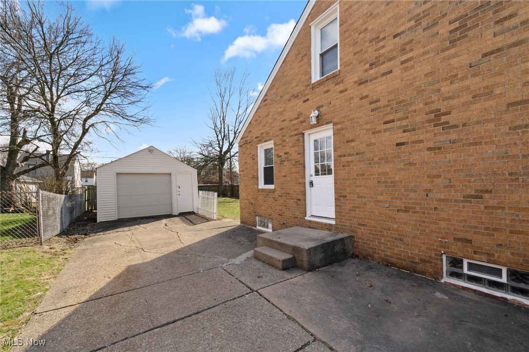 1002 Spangler Street, Canton, Ohio image 12
