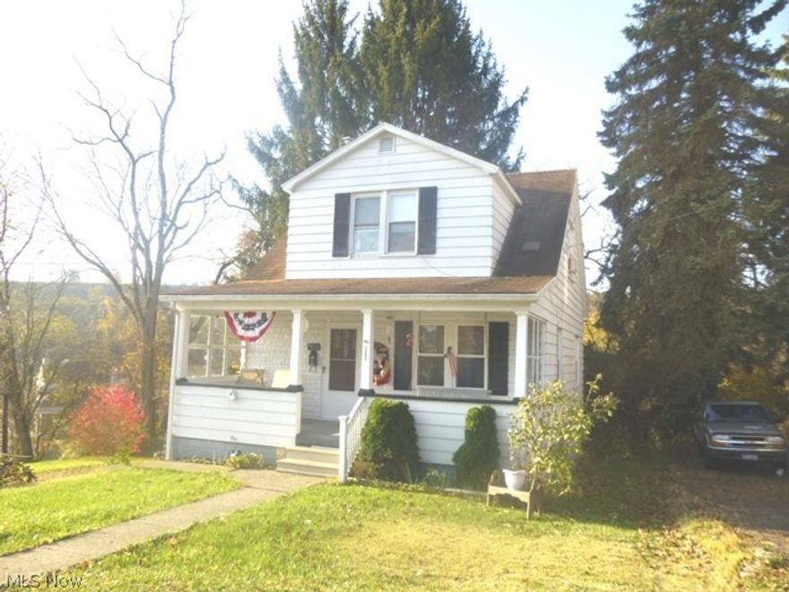 Nice little 2 story home with newer vinyl windows. Small yard, easy to maintain. Owner will remove all personal items. Great convenient location. Walking distance to Hollywood plaza.