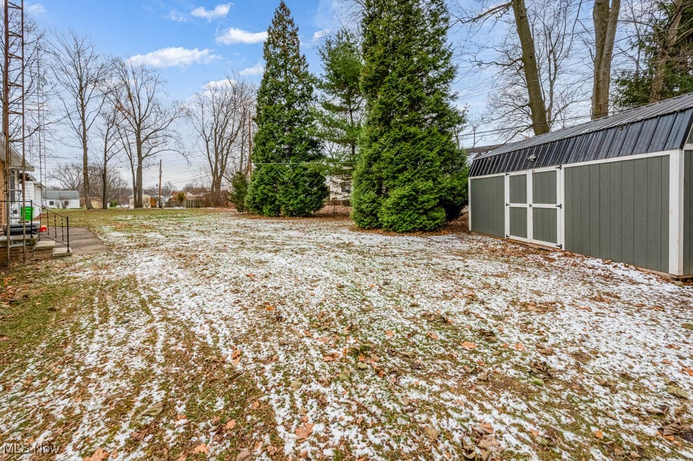 1058 Overlook Drive, Alliance, Ohio image 39