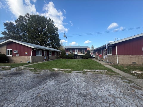 Photo of 845 Jonathan Avenue, Akron, OH 44306 (MLS # 5256939)
