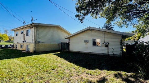 Tiny photo for 845 Jonathan Avenue, Akron, OH 44306 (MLS # 5256939)