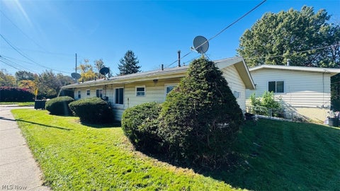 Tiny photo for 845 Jonathan Avenue, Akron, OH 44306 (MLS # 5256939)