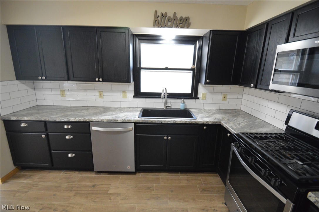 Lockwood Village 04 04 Div - Residential