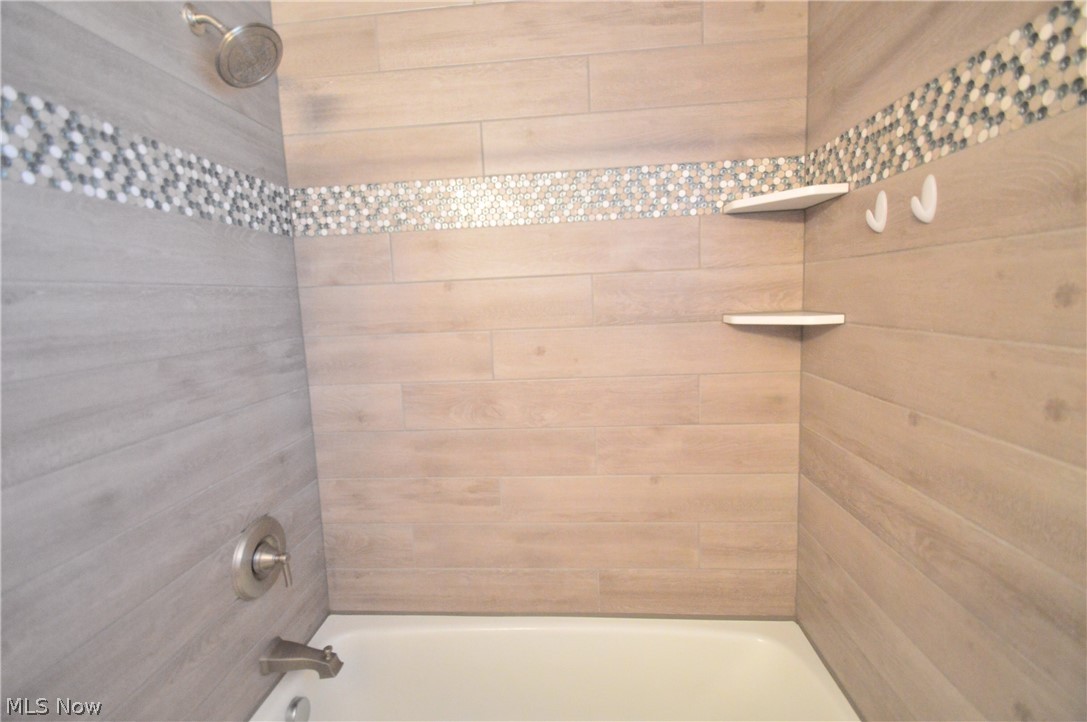 Lockwood Village 04 04 Div - Residential