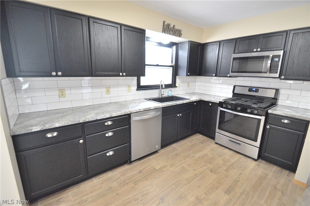 Lockwood Village 04 04 Div - Residential