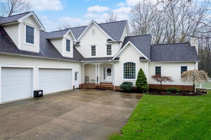 1305 Independence Drive, Orrville, Ohio image 3