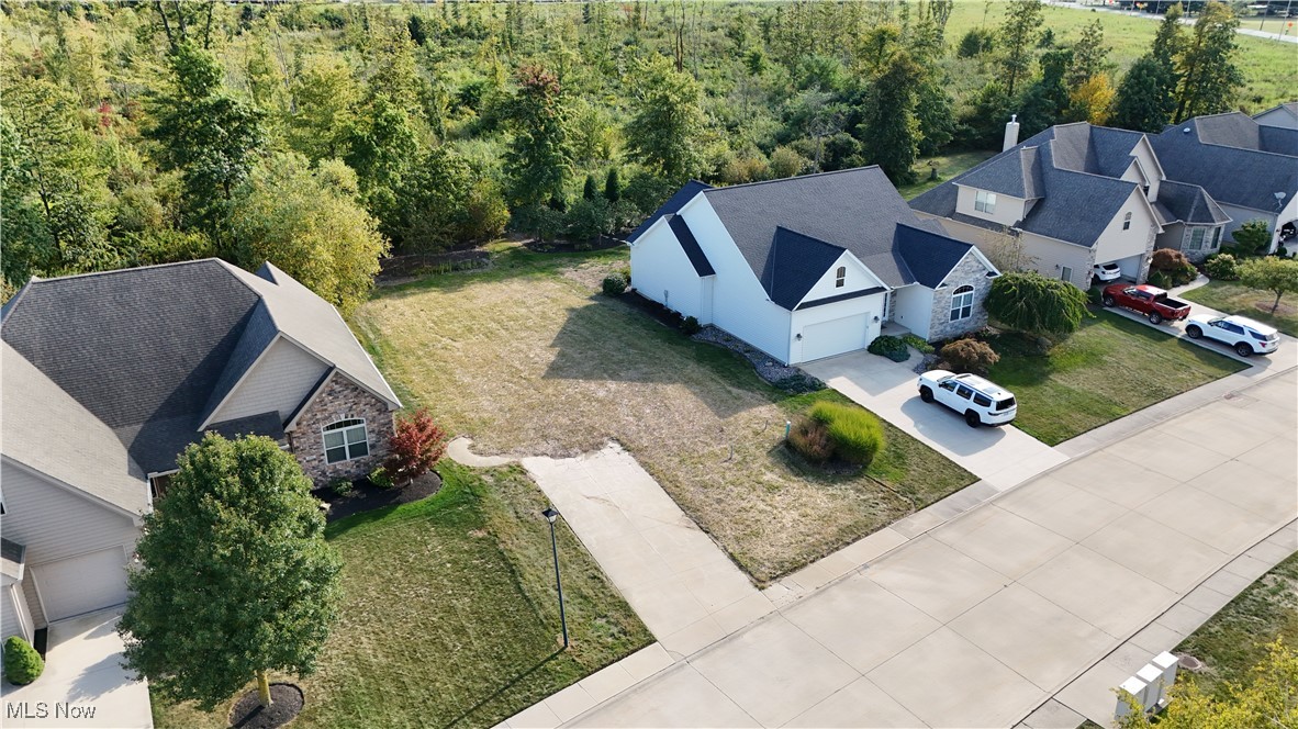 Build Your Dream Home in Copper Creek!
This ready-to-build vacant lot was professionally cleared and prepped after the previous home was removed, making it the perfect site for new construction. The driveway is already in place, and all utilities are available for easy connection. Situated in the desirable Copper Creek community, this property is priced to sell and offers a fantastic opportunity to create your ideal home. Schedule your visit today!