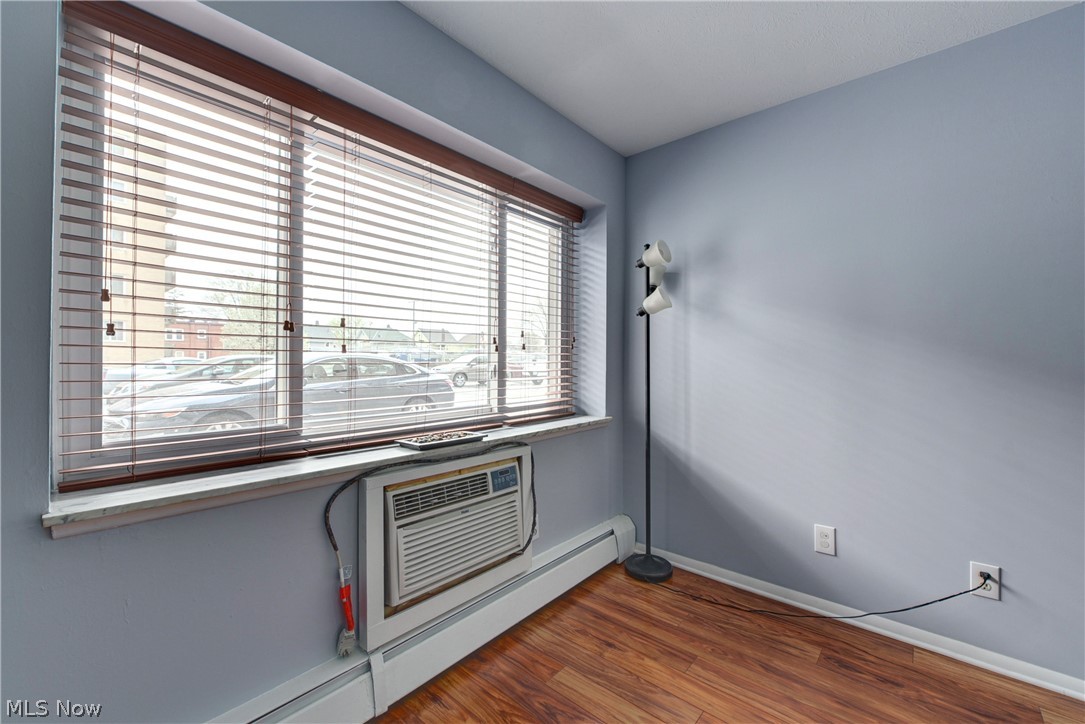 Waverly House Condo - Residential