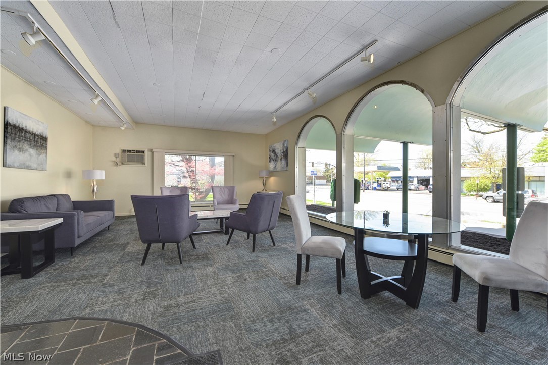 Waverly House Condo - Residential