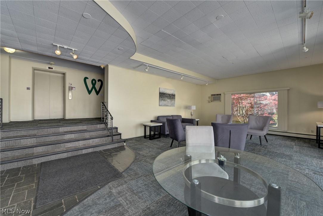 Waverly House Condo - Residential