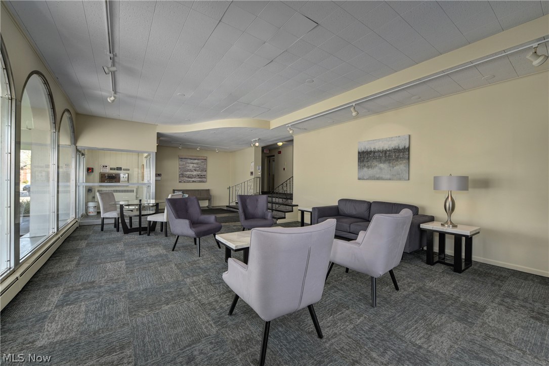 Waverly House Condo - Residential