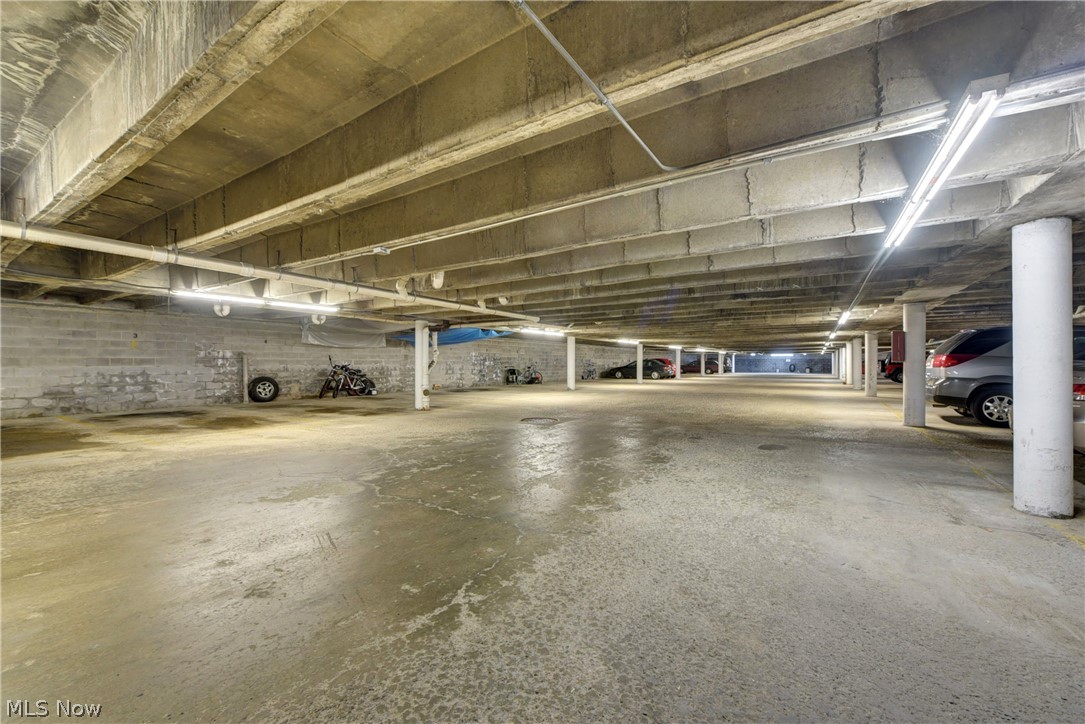 Waverly House Condo - Residential