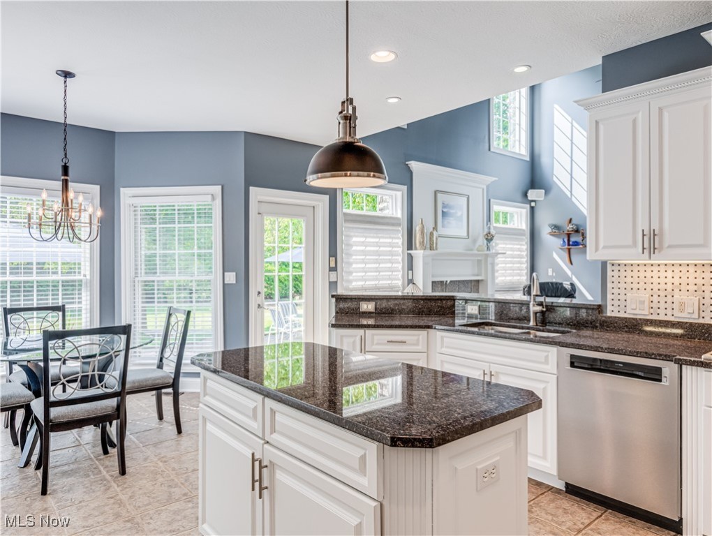 3566 Torrey Pines Drive, Fairlawn, Ohio image 20