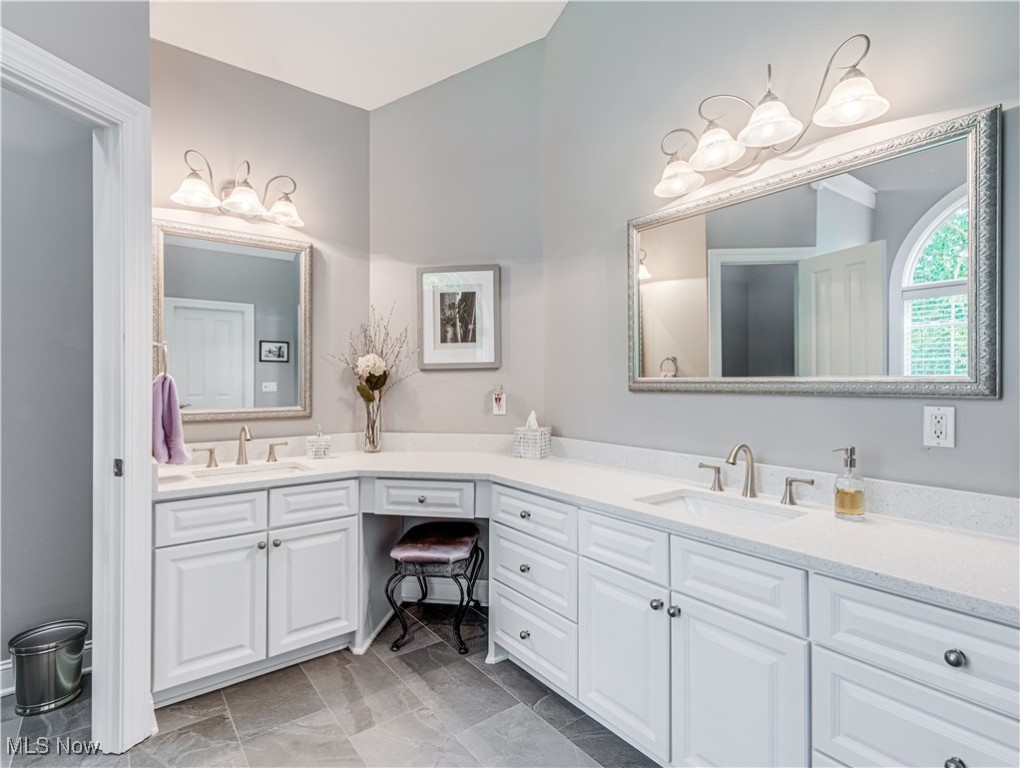 3566 Torrey Pines Drive, Fairlawn, Ohio image 28