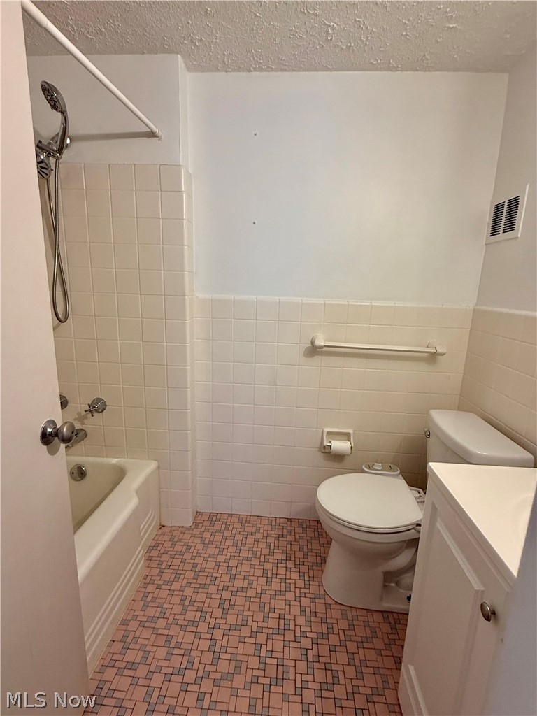 Berkshire Condo - Residential