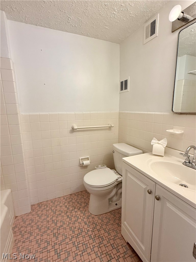 Berkshire Condo - Residential