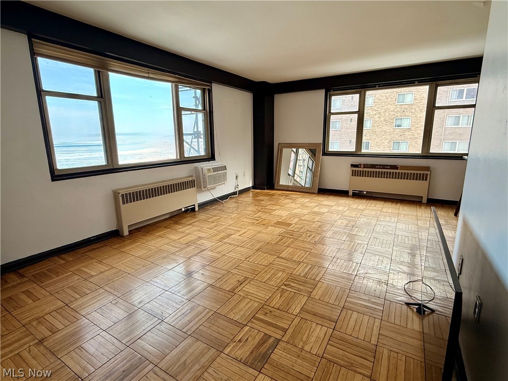 11820 Edgewater Drive