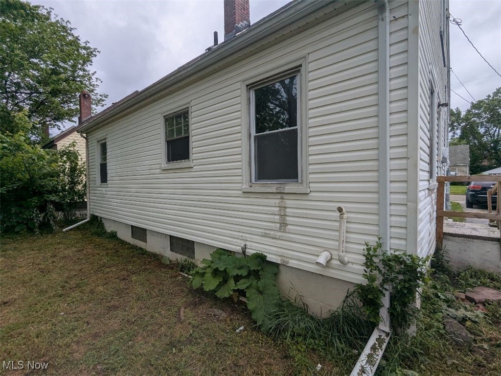 City/Youngstown - Residential Lease