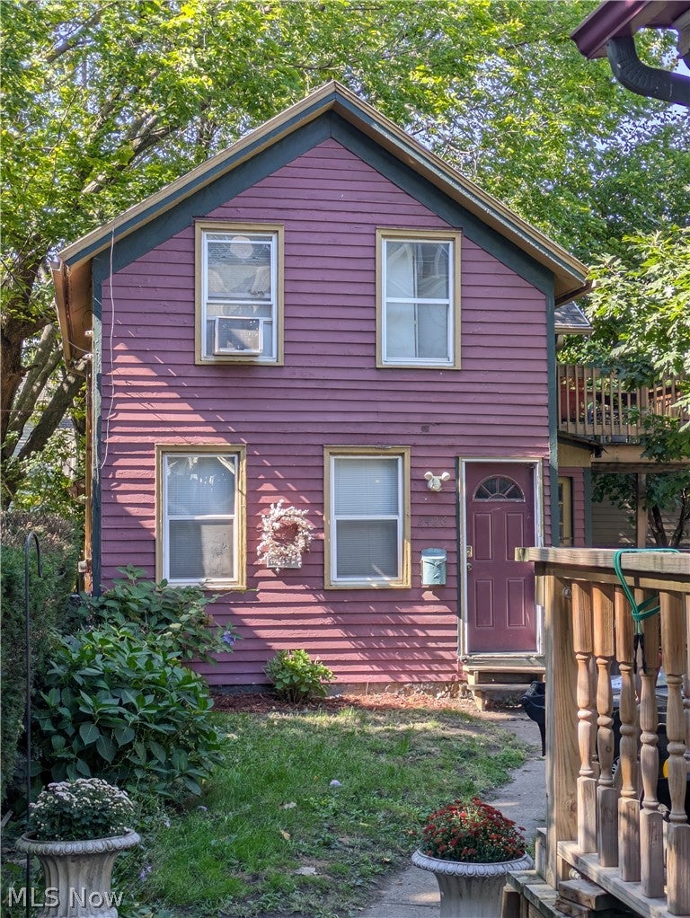 2424 W 10th Street