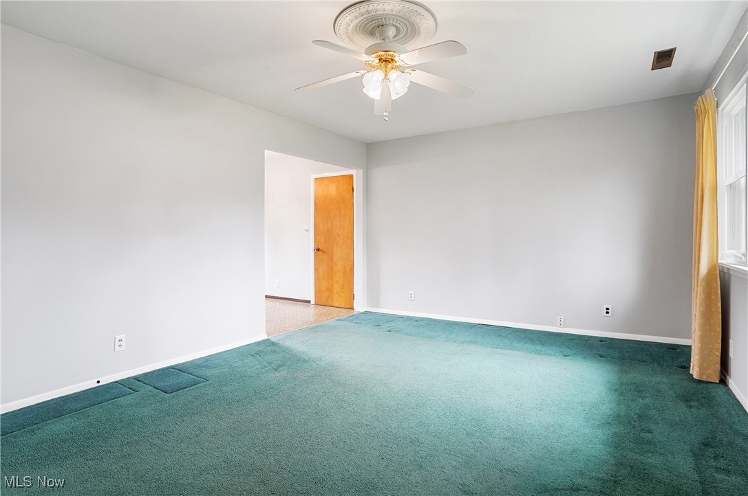 370 Mckinney Boulevard, Kent, Ohio image 6