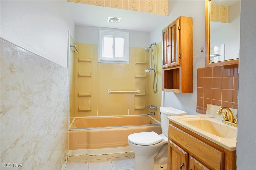 370 Mckinney Boulevard, Kent, Ohio image 23