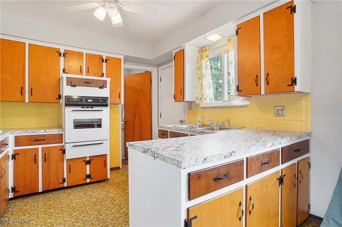 370 Mckinney Boulevard, Kent, Ohio image 12