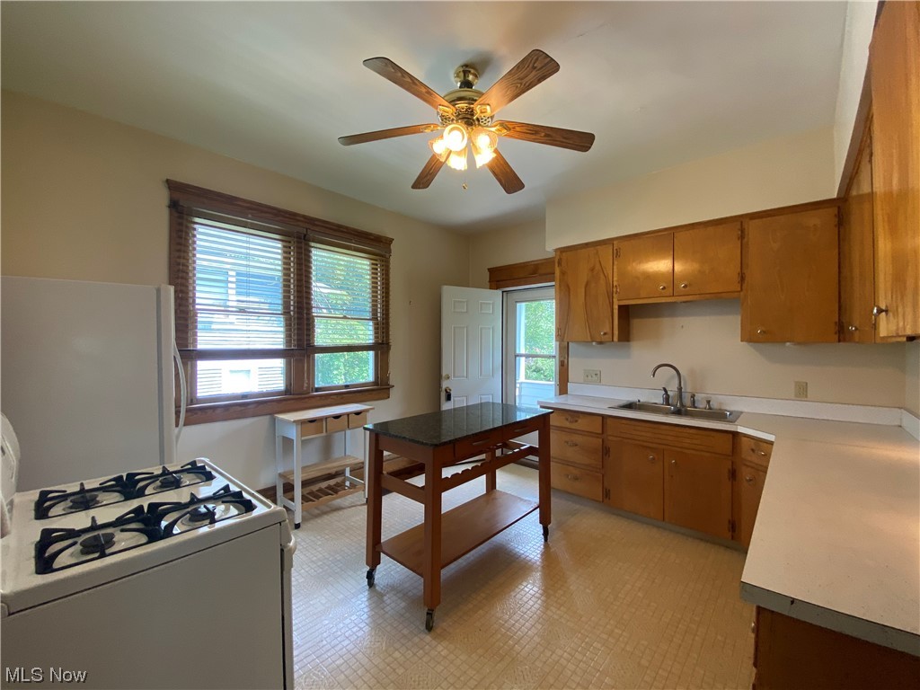 Hall Park - Residential