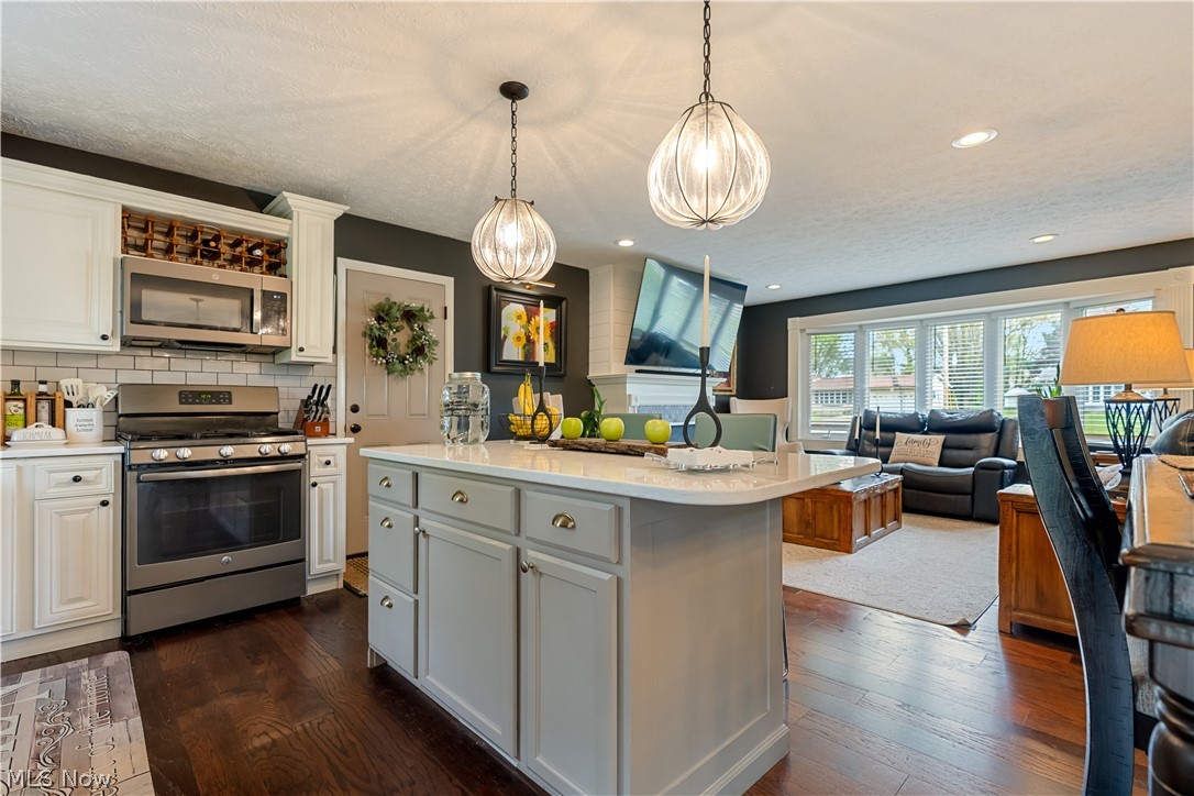 Laurel Ridge - Residential