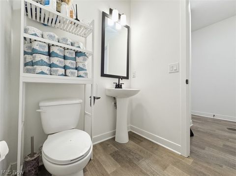 Tiny photo for 524 Auld Farm Circle, Akron, OH 44320 (MLS # 5190407)