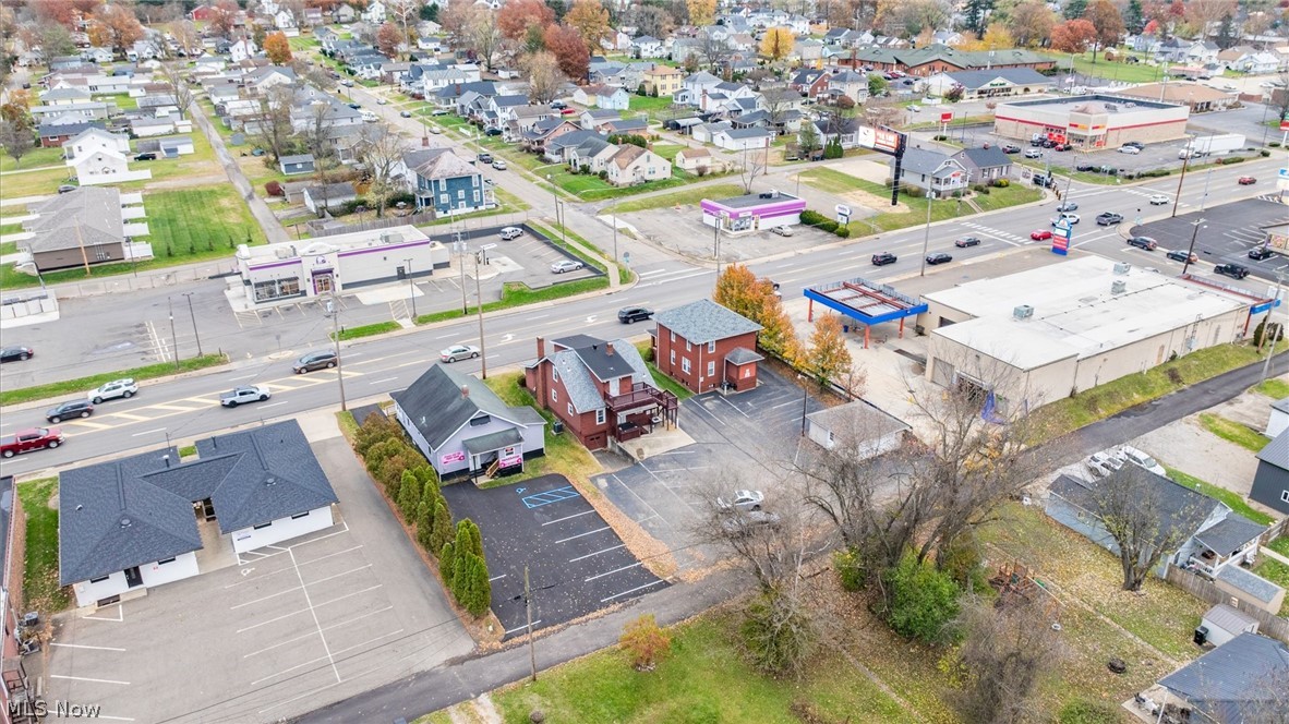 Yarnells - Commercial Sale