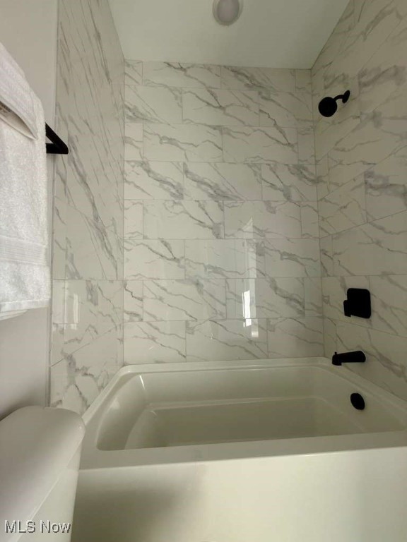 Sub Plat/Avenue District Ph - Residential Lease