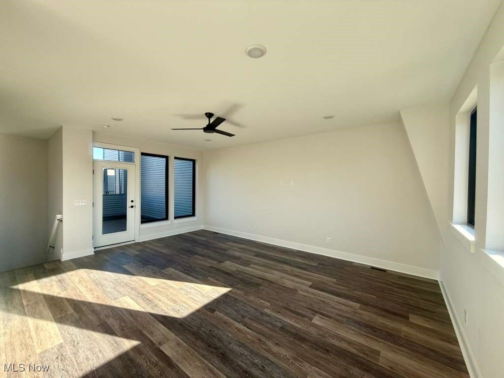 Sub Plat/Avenue District Ph - Residential Lease