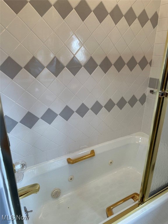 49240 N Meadowbrook Circle, East Liverpool, Ohio image 18