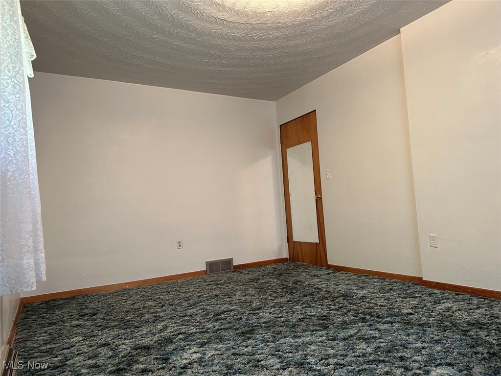 49240 N Meadowbrook Circle, East Liverpool, Ohio image 21