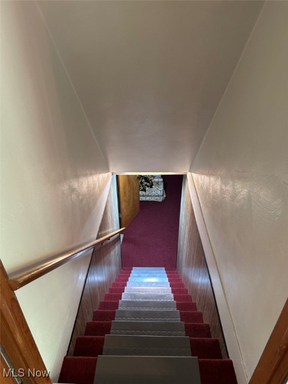 49240 N Meadowbrook Circle, East Liverpool, Ohio image 25