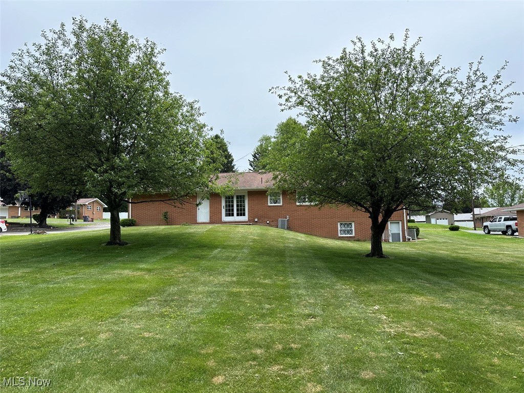 49240 N Meadowbrook Circle