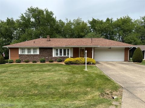 49240 N Meadowbrook Circle East Liverpool OH 43920