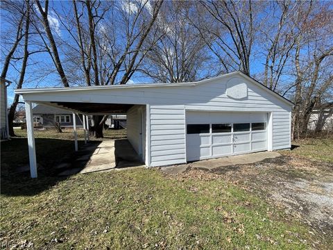 Tiny photo for 331 Ohio Avenue, Ravenna, OH 44266 (MLS # 5193093)