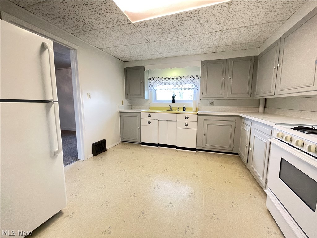 Ha Co Lot 37 & Vac alleyf - Residential