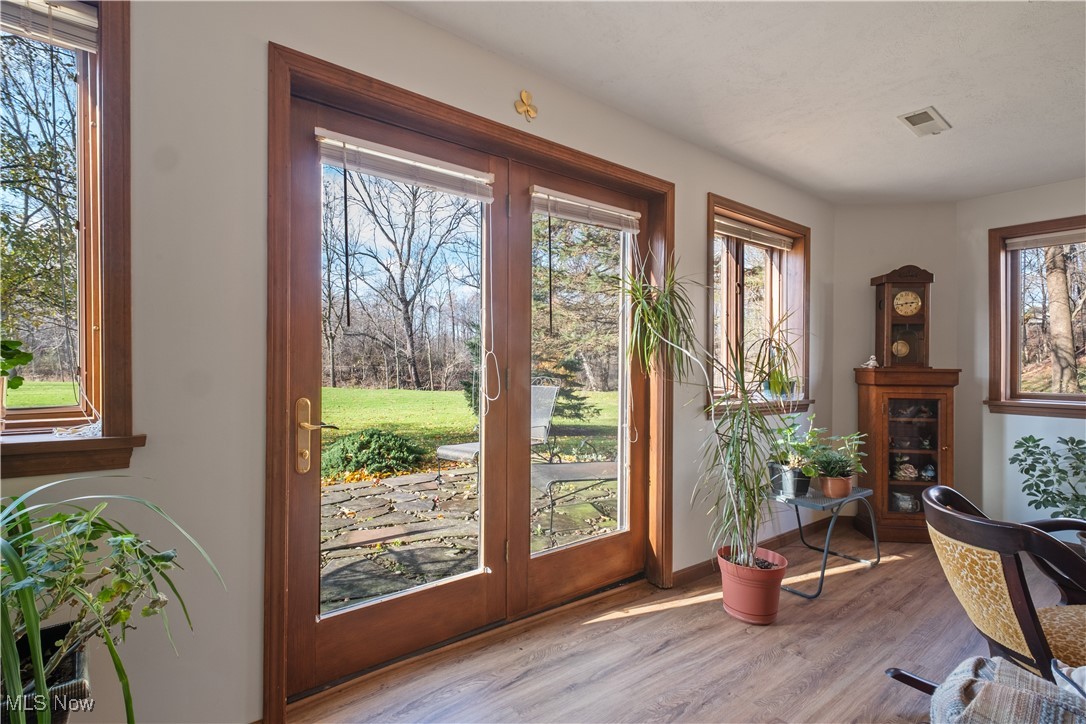 215 State Street, Oberlin, Ohio image 24