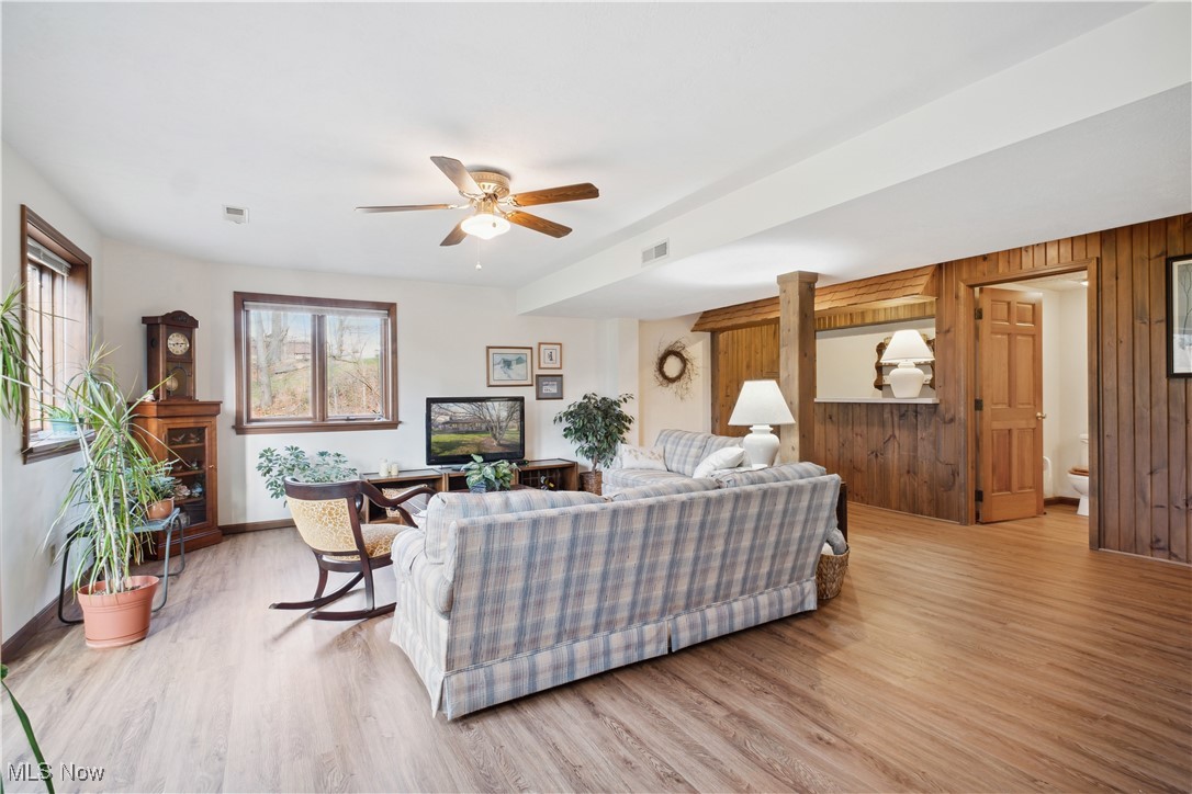 215 State Street, Oberlin, Ohio image 23