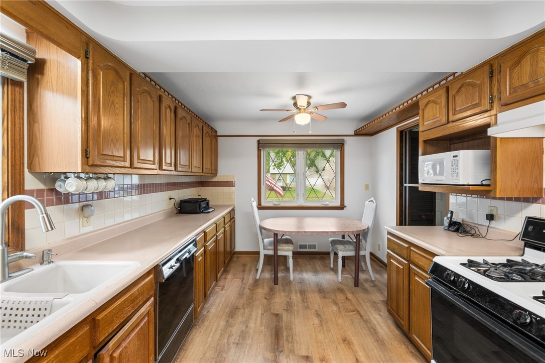 H A Stahl Props Cos Ridgewood - Residential