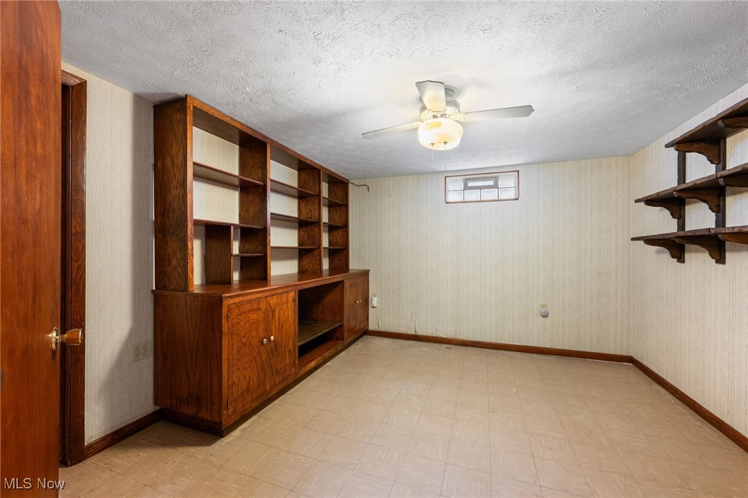 H A Stahl Props Cos Ridgewood - Residential