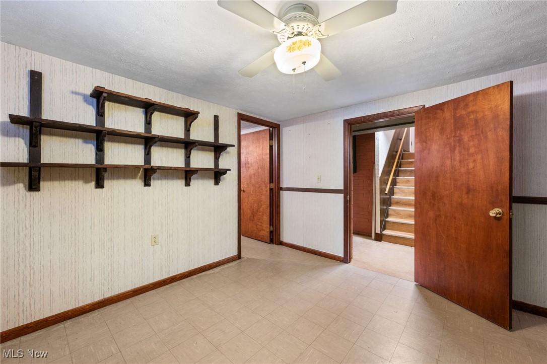 H A Stahl Props Cos Ridgewood - Residential