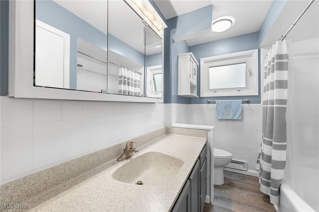 H A Stahl Props Cos Ridgewood - Residential