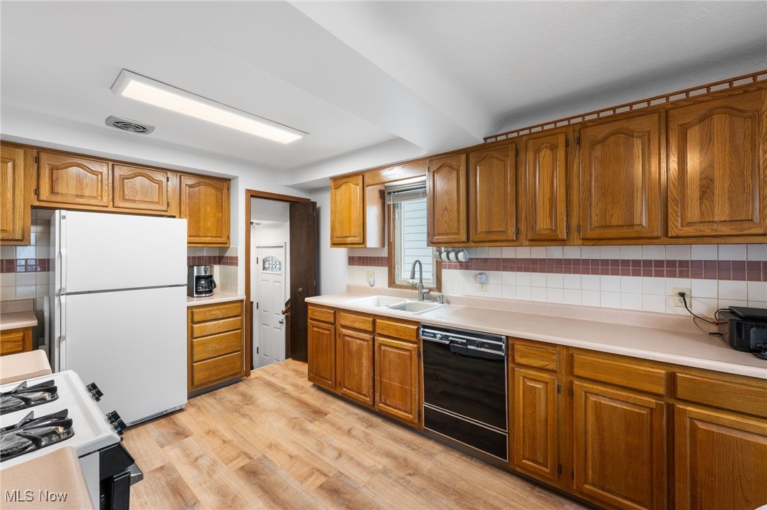 H A Stahl Props Cos Ridgewood - Residential