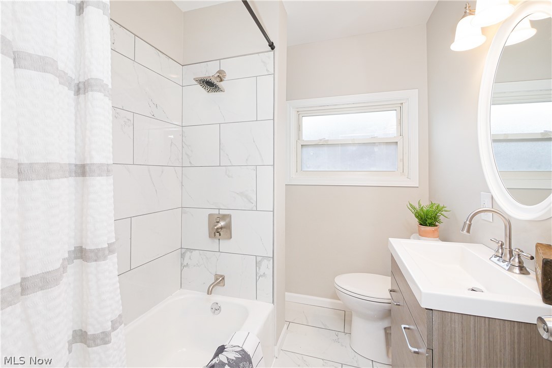 Pond View Allotment - Residential