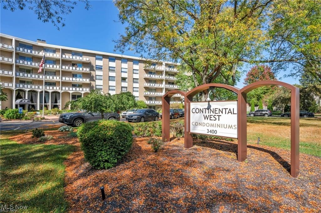 3400 Wooster Road 622