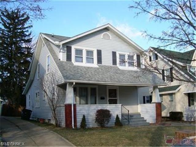 Great updated rental opportunity in Firestone Park.