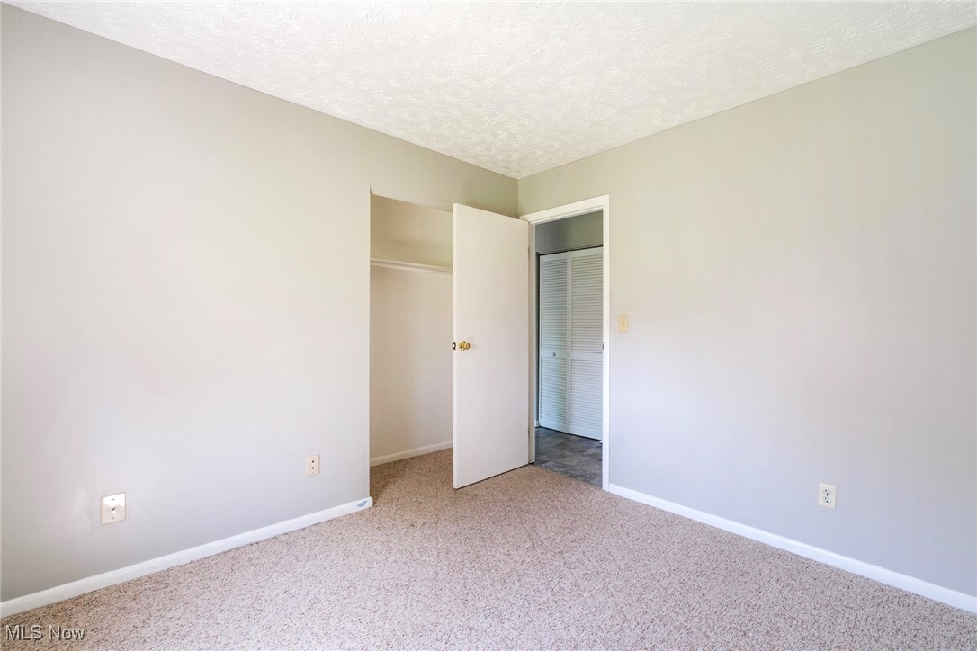 5673 Radcliffe Avenue, Austintown, Ohio image 19